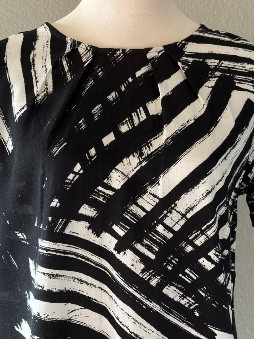 Michael Stars Womens S Small Black White Shift Dress - Picture 2 of 8